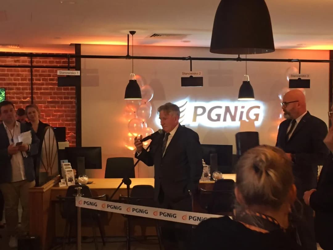 Gdzie najszybciej załatwisz sprawy w PGNiG BOK Warszawa? Rady